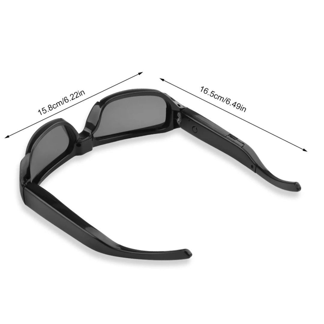 Sunglasses with built-in camera